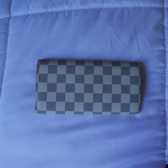 Louis Vuitton Azur Emilie Rose Ballerina Wallet - Picture 2 of 9